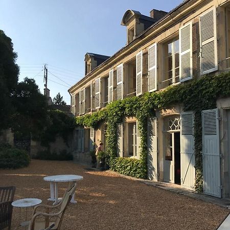 Chambres D'Hotes Le Clos De Bonneval Saint-Jean-de-Thouars Екстер'єр фото